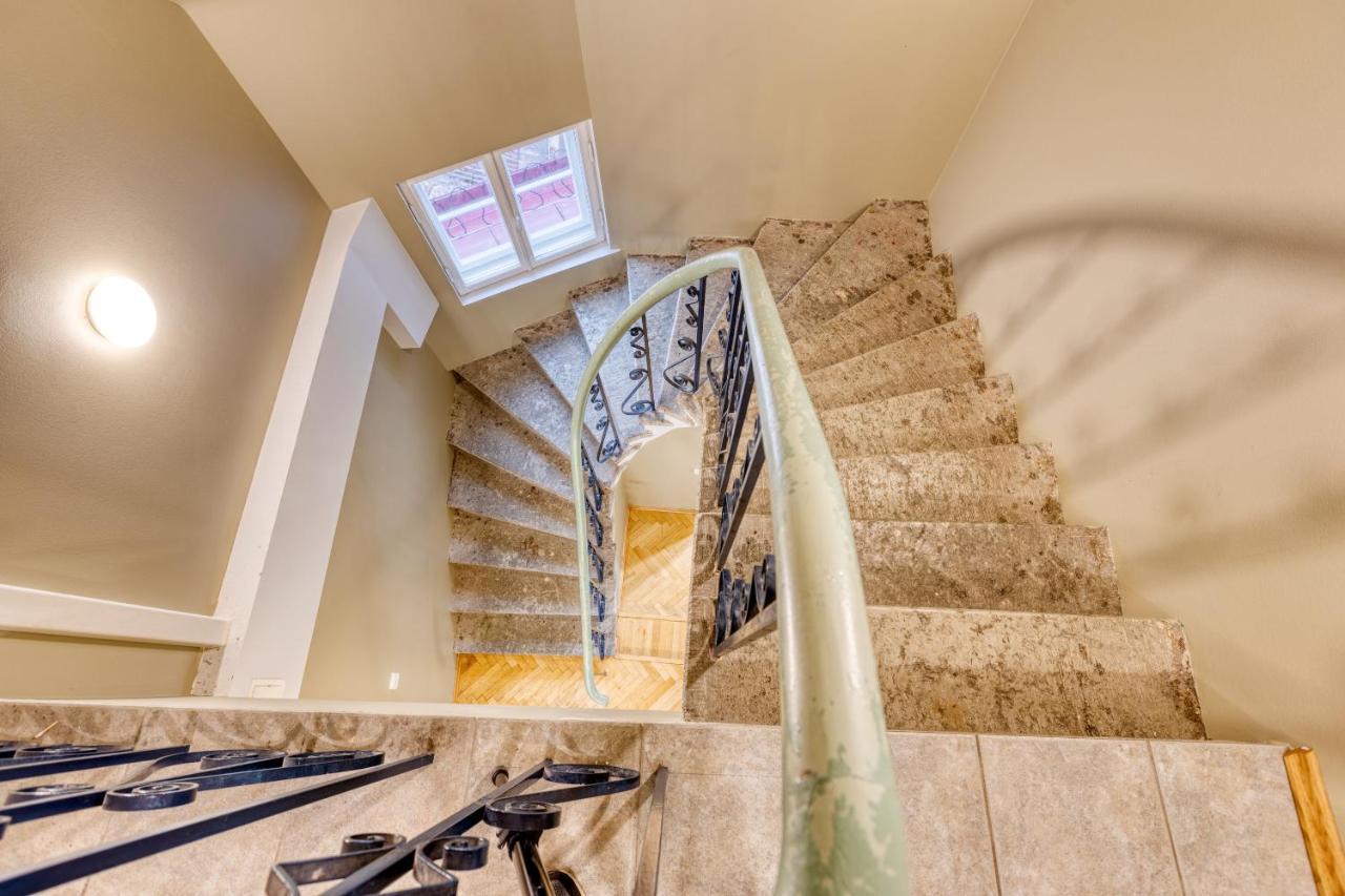 Historic Residence Apartments At Old Town Tallinn Extérieur photo