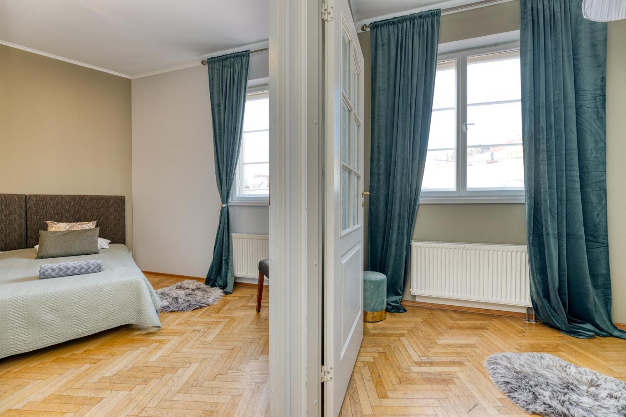 Historic Residence Apartments At Old Town Tallinn Extérieur photo