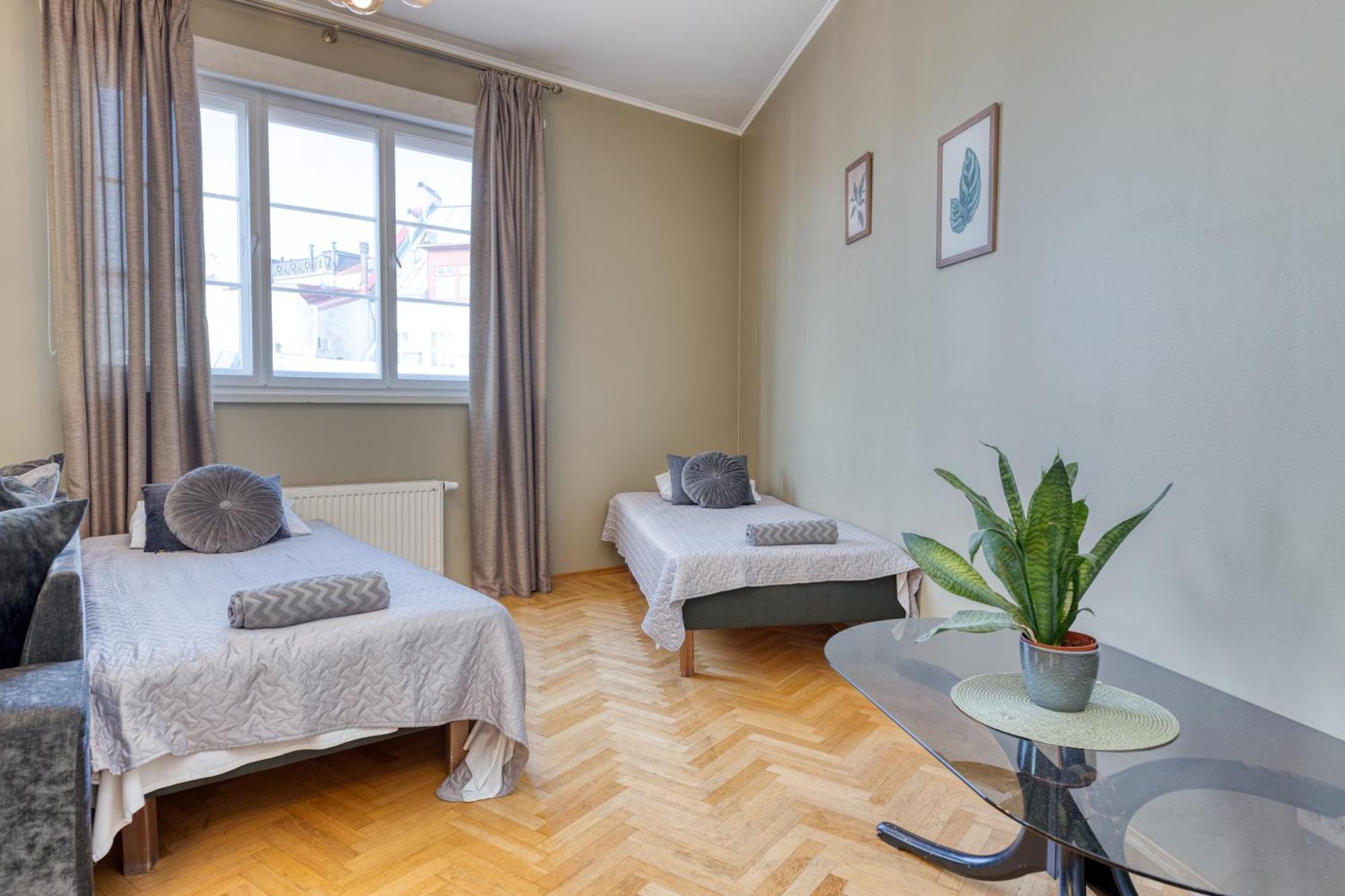 Historic Residence Apartments At Old Town Tallinn Extérieur photo